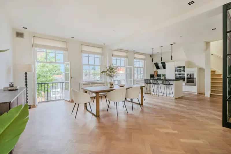 Dubbel Bovenhuis Amsterdam Zuid 163m

