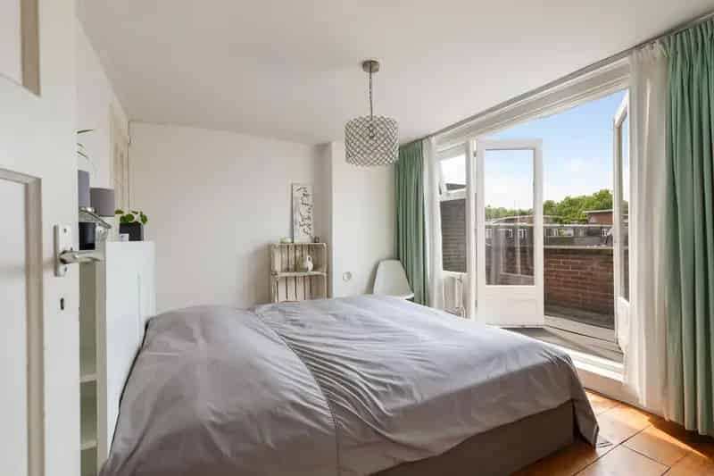 4 Kamer Bovenwoning Blijdorp 89m2 2 Balkons Instapklaar