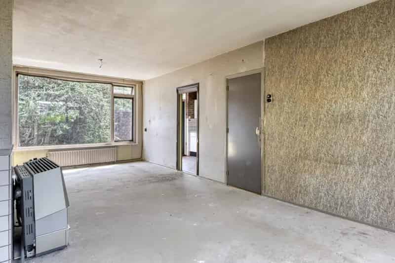 5-kamer Tussenwoning nabij Alexandrium - Klussersparadijs