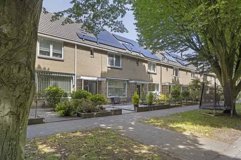 Moderne Tussenwoning Schepenbuurt Zaandam 5 Slaapkamers