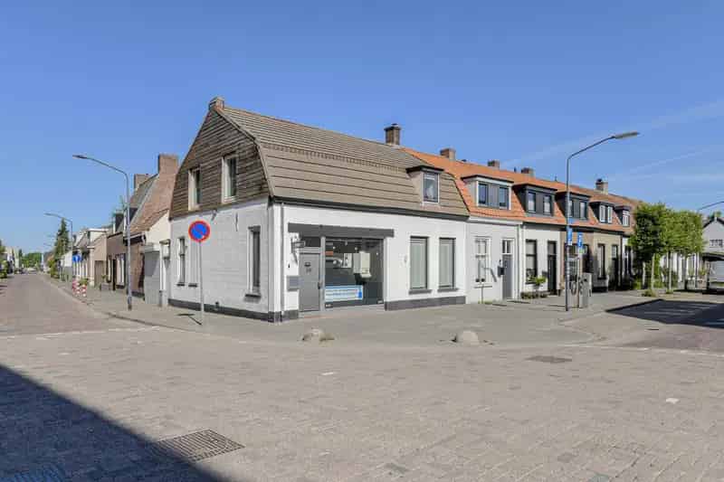 Huis te koop Oosterhout: Half vrijstaand met schuur en stadstuin