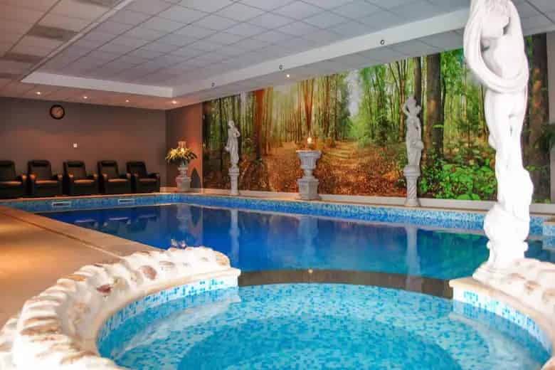 Horeca te Koop Kapellebrug: Restaurant, Sauna & Evenementenlocatie