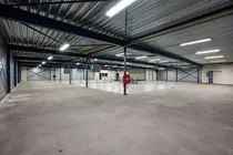 1003 m2 Bedrijfsruimte te Huur Apeldoorn Nabij A1