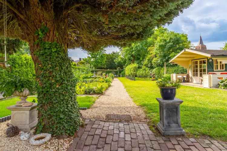 Woonboerderij Te Koop in Boxmeer, Noord-Brabant