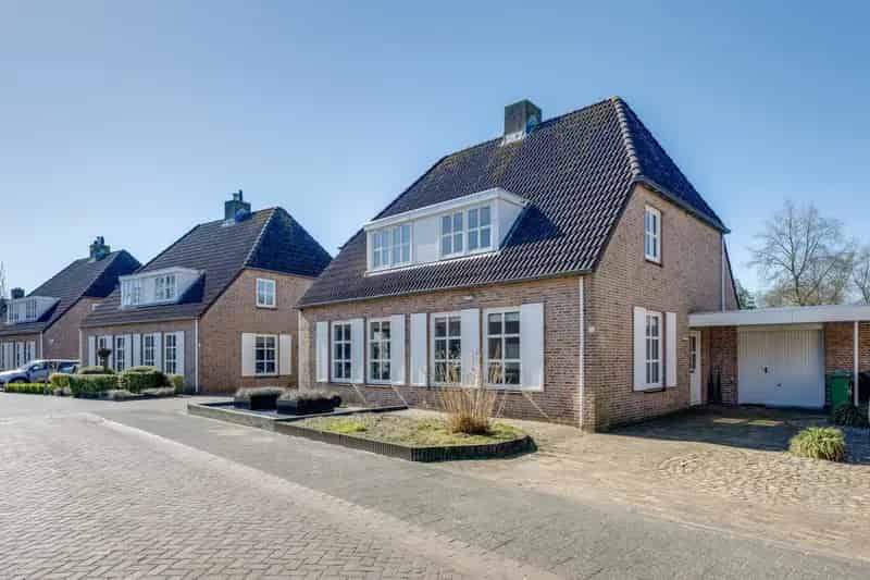 Ruime Tweekapper Wolfsweide Rijen Garage Tuinkamer 3 slaapkamers