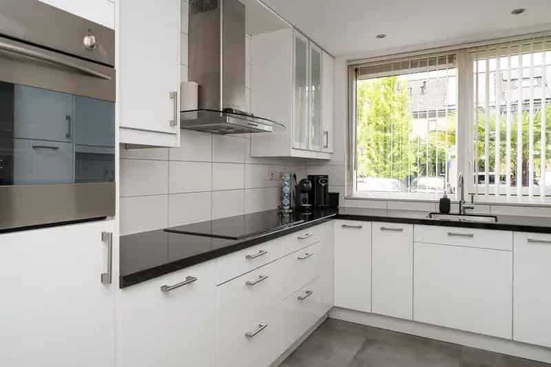 Huis Te Koop , 8, Leeuwenburg, Barendrecht, Zuid-Holland
