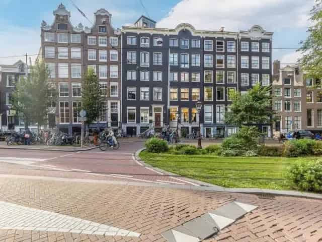 Gezellig 3 kamer appartement Amsterdam Centrum