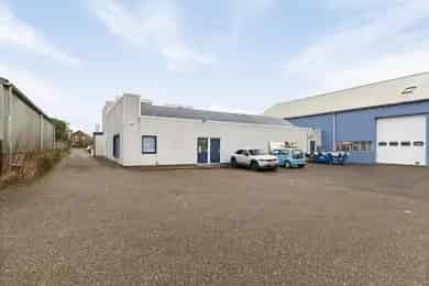 513m2 Bedrijfsruimte Aalsmeer te Koop - Showroom Kantoor