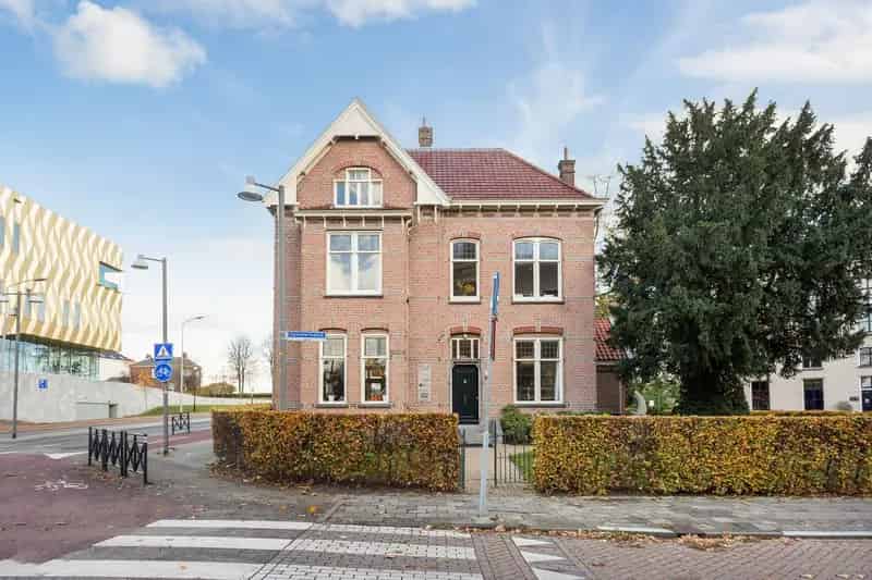 Kantoorruimte Tiel 43m²  Aan de Waal