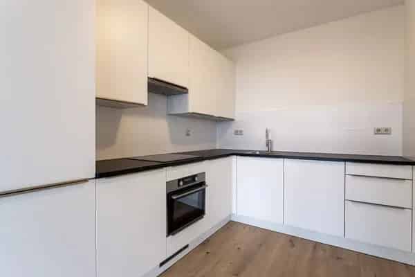 Appartement te huur Rotterdam Blaak: modern 4-kamer appartement