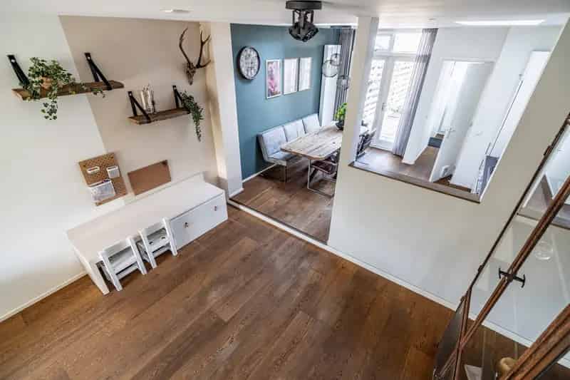 Tussenwoning Stompwijk 101m2 Diepe Tuin 3 Laags