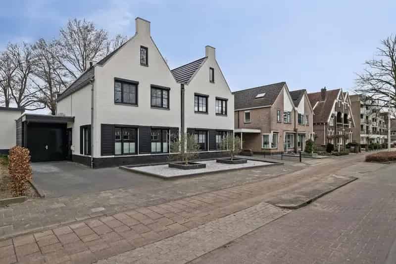 Luxe Halfvrijstaande woning Nijverdal 3 slaapkamers A+++