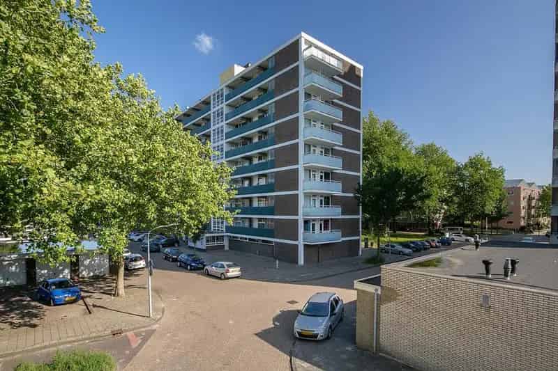 3-kamer appartement Haarlem 64m2 Balkon Uitzicht Modernisering
