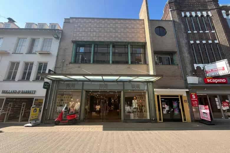 560 m2 Winkelruimte te Huur Venlo Centrum