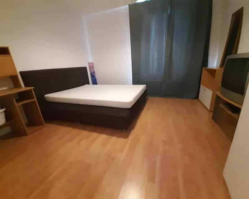 Kamer te Huur Almere 15m2 Gemeubileerd 31-07-2025