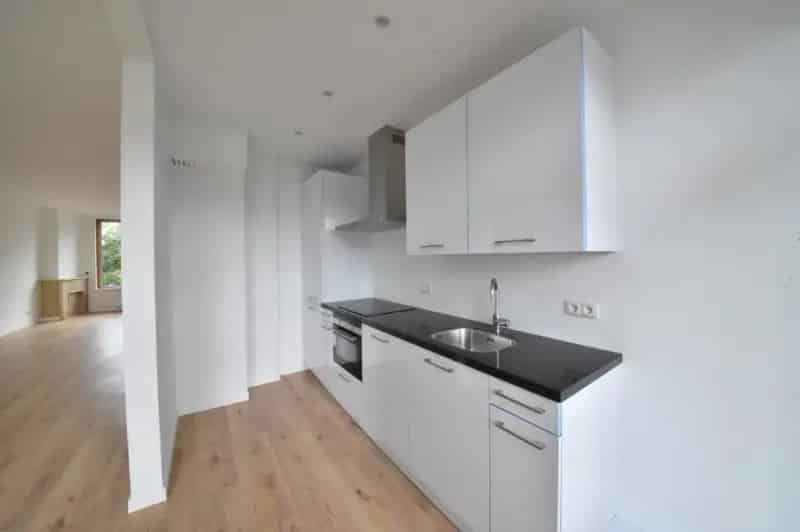 Gerenoveerd Dubbel Bovenhuis 6 Kamers Den Haag