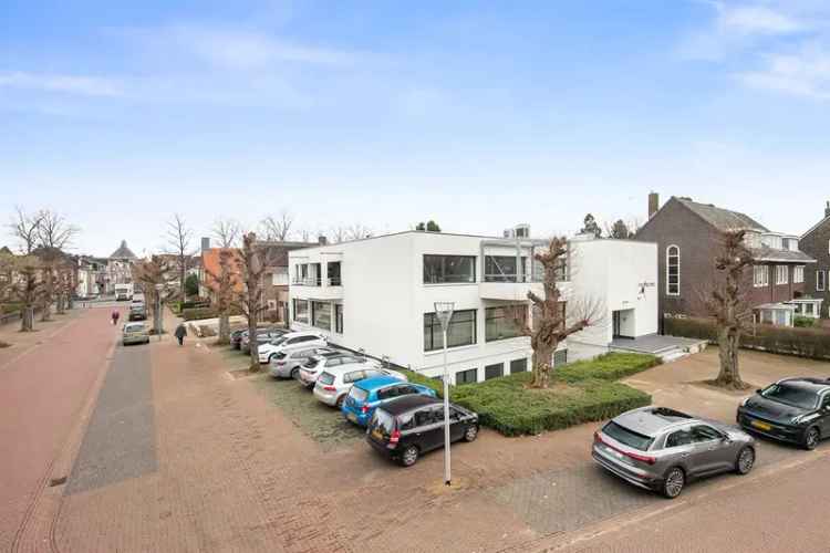 Kantoor Geleen | Zoek kantoren te huur: Prins de Lignestraat 28-32 6161 CZ Geleen [funda in business]