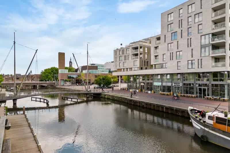 Modern Appartement Amersfoort: Eemlaan 35