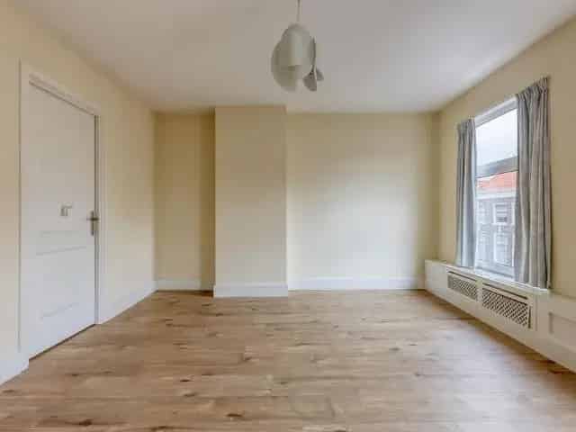 Te huur: Ruime 5-kamer woning in Zeeheldenkwartier Den Haag