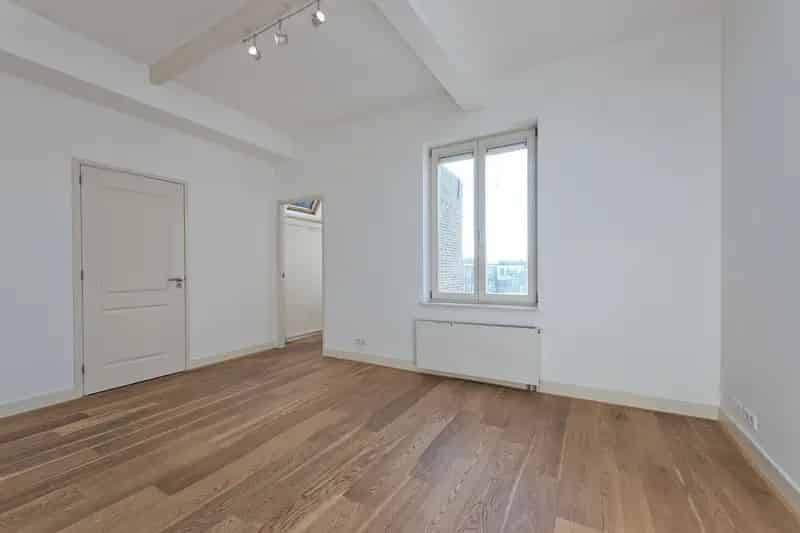 Tweekamerappartement Oud-West Amsterdam Dakterras Gerenoveerd