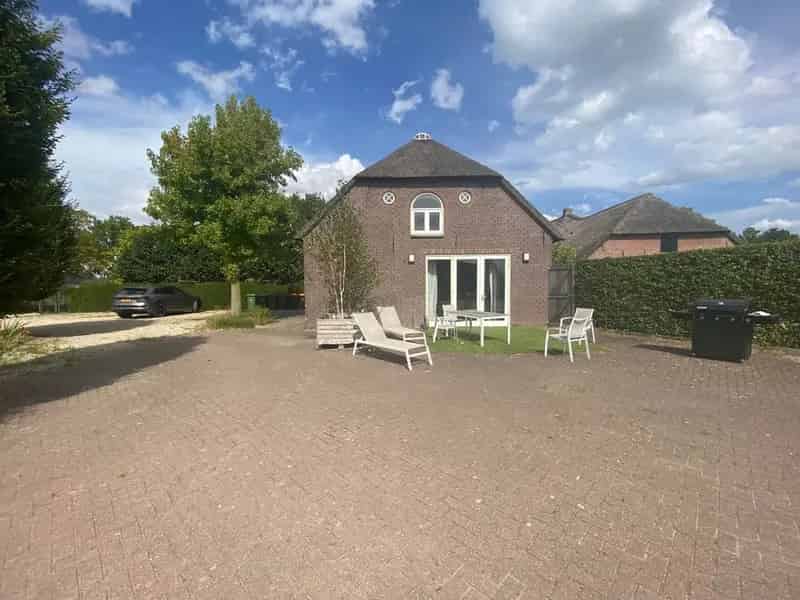 Overeind 42 a 3998JB Schalkwijk