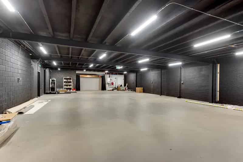 Multifunctionele ruimte 340m² te huur Heiloo
