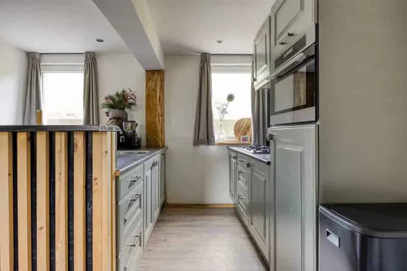 Huis te koop Andel: Gerenoveerde woning met tuin en overkapping