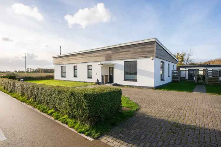 Bungalow Te Koop in 95, Postweg, De Cocksdorp, Noord-Holland