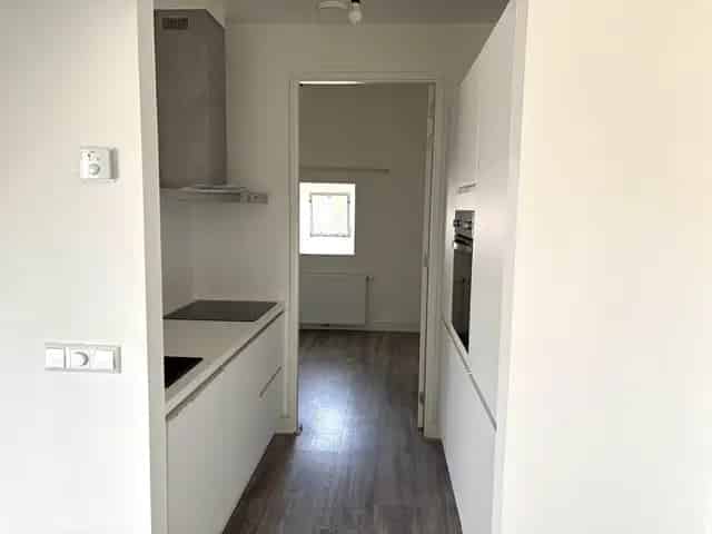 4 Kamer Appartement Velsen Noord te Huur 78m2