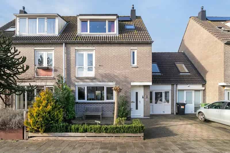 Ruim Familiehuis 6 Slaapkamers Hoofddorp Energielabel A+++