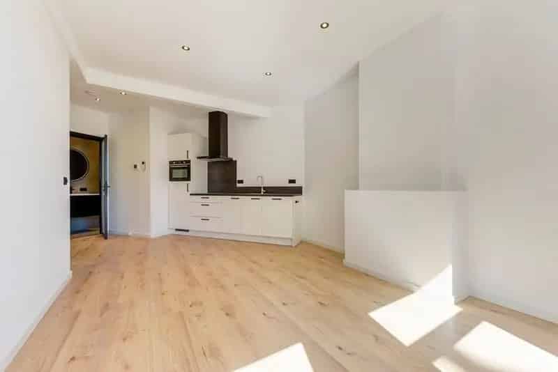 2 Onzelfstandige Kamers in Luxe Appartement