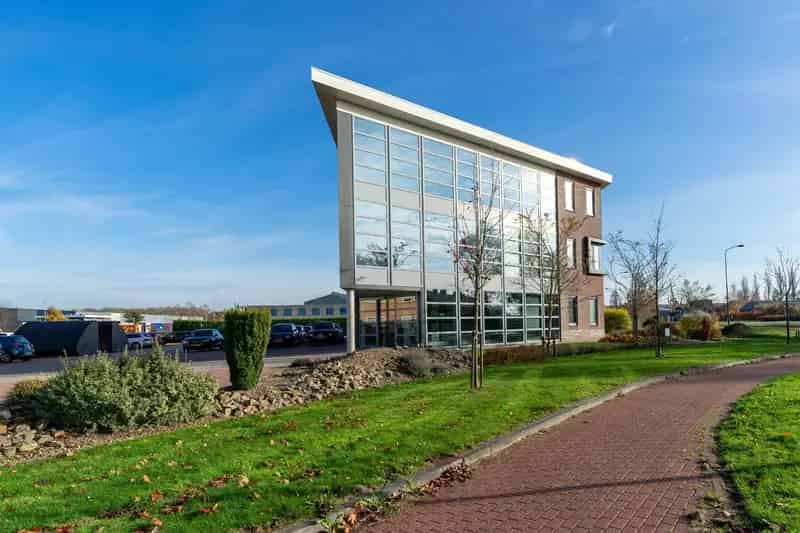 Kantoorruimte te huur Veendam 1300m2
