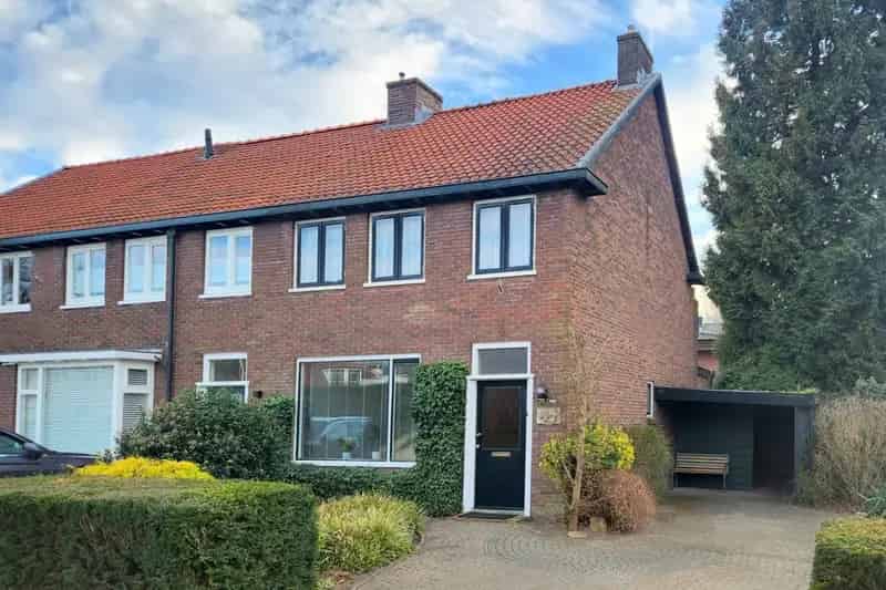 Ruime Hoekwoning Oosterbeek 3 slaapkamers Tuin Parkeergelegenheid