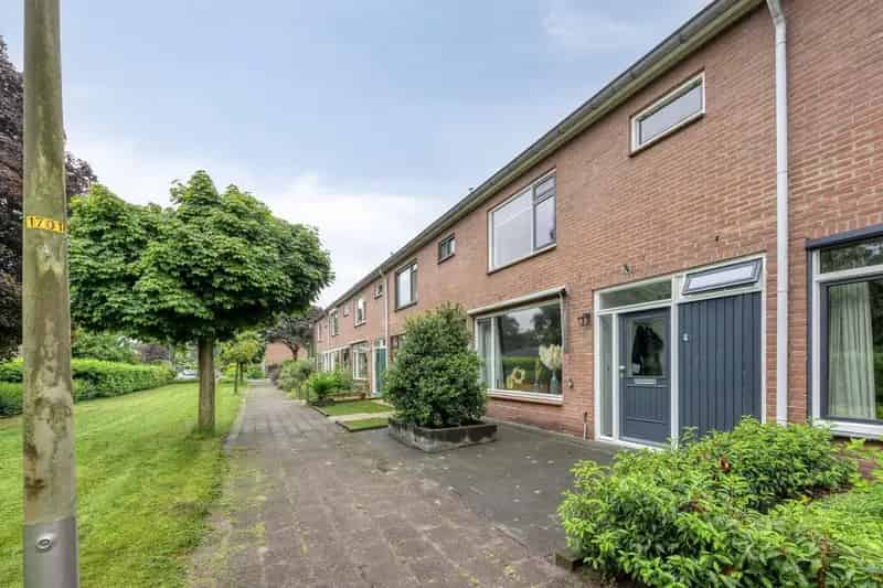 Ruime Tussenwoning Nunspeet 4 Slaapkamers Tuin
