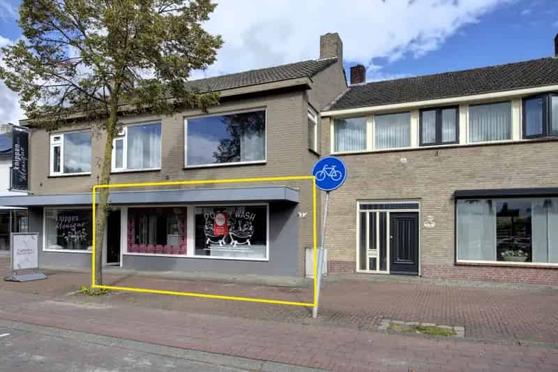 Kantoor Winkelruimte te Huur Chaam 95m2 Dorpscentrum