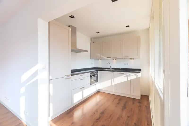 Drie kamer appartement Amsterdam Zuidoost 76m2 zonnig terras