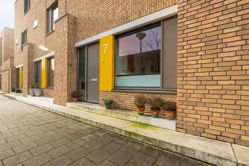 Moderne Ruime Huis 2013 Westtuin Parkeergarage