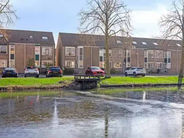 Ruime Hoekwoning Purmerend met Diepe Tuin en Energielabel A