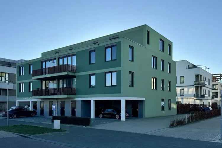 3 Kamer Appartement Almere 78m2 te Huur