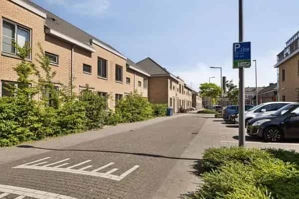Moderne Eengezinswoning 4 slaapkamers Rotterdam