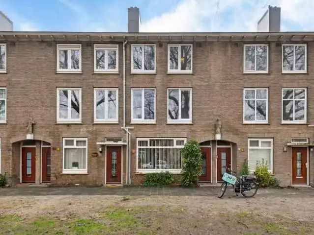 Ruim Dubbel Bovenhuis 3 Slaapkamers Badhoevedorp