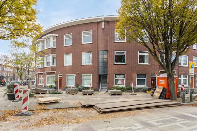 Ruime Bovenwoning Laakkwartier 96m2 Starters