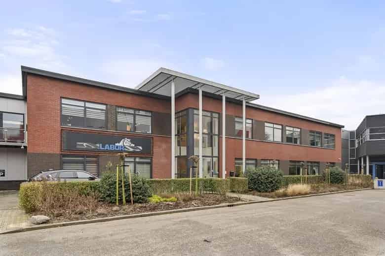 Bedrijfsruimte Ede 3065m2 te koop A30