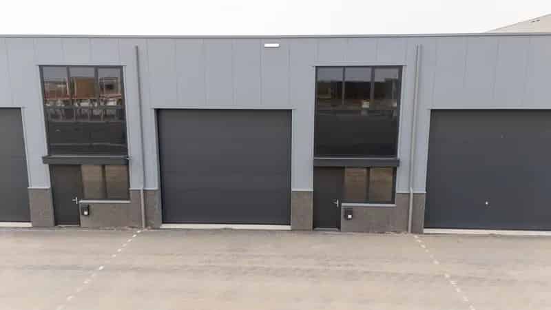 Bedrijfshal te huur Tholen 149m²