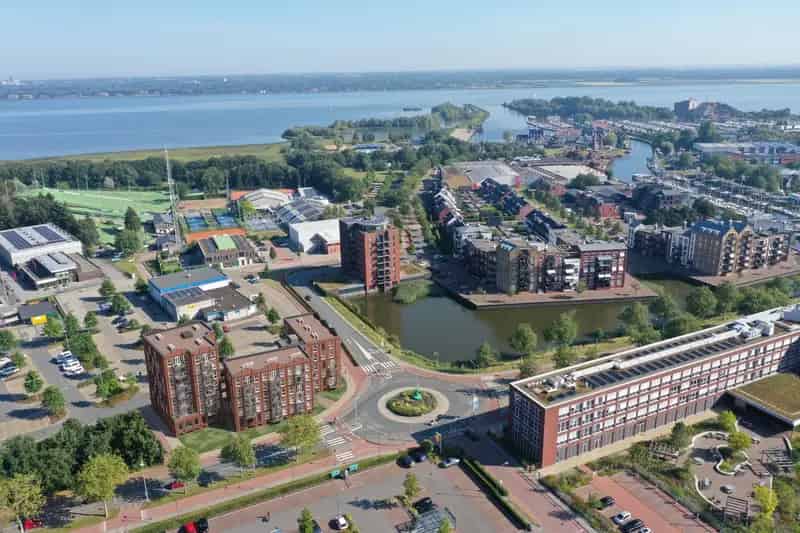 Appartement te koop Huizen: modern 2-kamer appartement in nieuwbouwproject Havenzicht