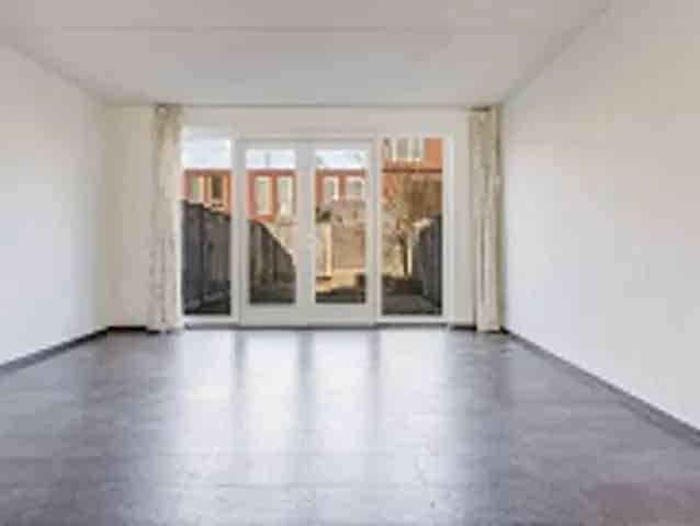Huis Suskeplantsoen Almere 3 slaapkamers moderne keuken