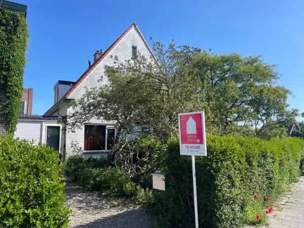 Huis Herenweg Noordwijk: 4 Slaapkamers, Royale Tuin, Strand Nabij