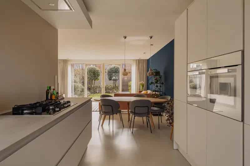 Modern Familiehuis Amstelveen 5 slaapkamers 2 badkamers Luxe Tuin
