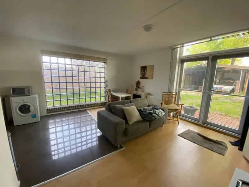 Appartement met ruime tuin in Wernhout