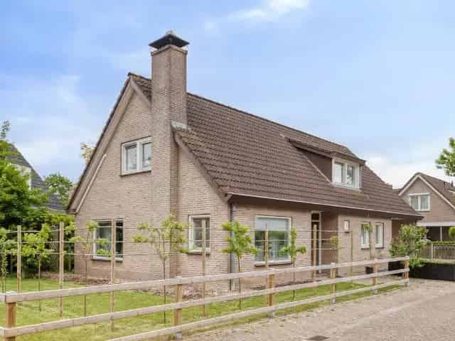 Vrijstaande woning Hoek 5 slaapkamers gelijkvloers wonen mogelijk